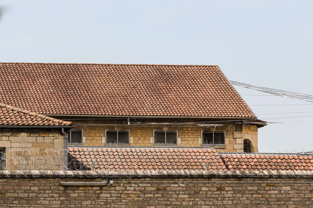 Évasion de la prison de Dijon : la manière dont les détenus sont sortis est invraisemblable