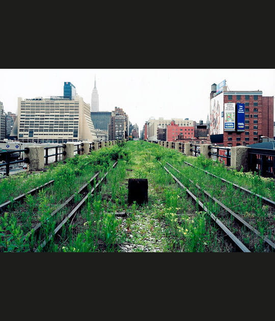 Pi&egrave;ce d'eau, belv&eacute;d&egrave;res et bains de soleil
