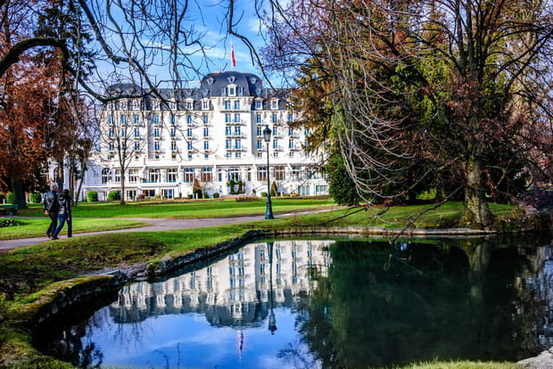 L'Impérial Palace, un hôtel 4 étoiles au bord du lac d'Annecy