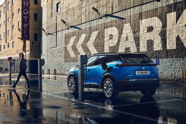 Une face arrière proche du 3008 sur le nouveau 2008