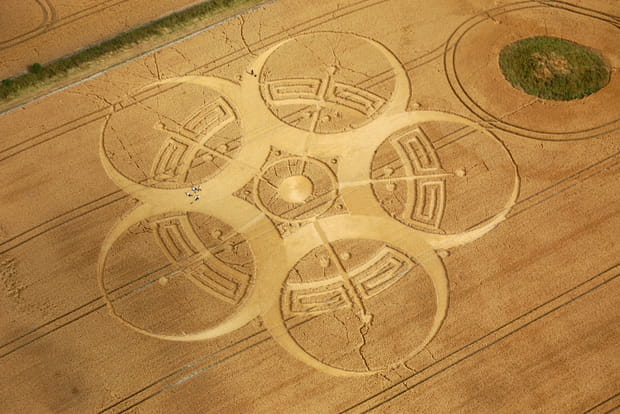 Les agroglyphes anglais venus d'ailleurs