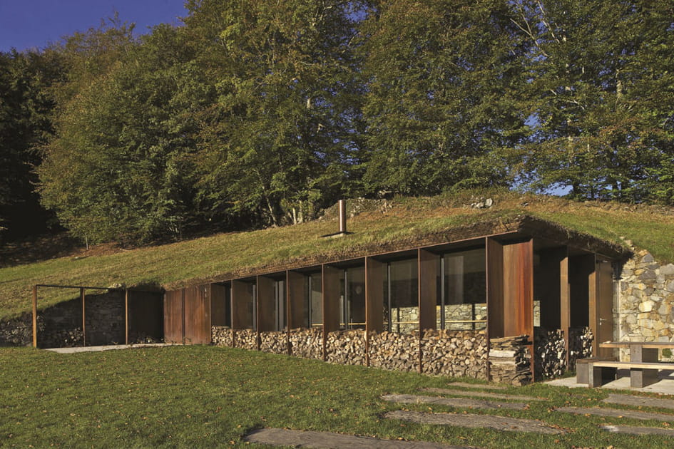 Maison Camoufl&eacute;e &agrave; Lesponne (65)