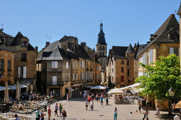 Sarlat-la-Canéda et son abbaye bénédictine
