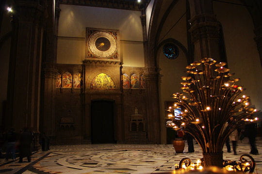 A l'intérieur del Duomo