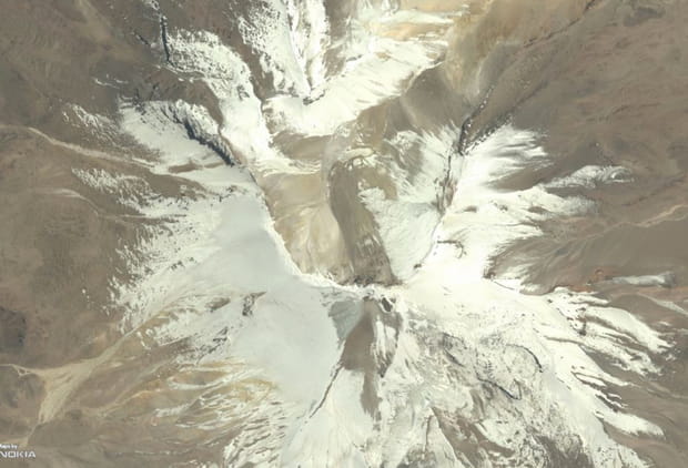 Acotango, à la frontière du Chili et de la Bolivie