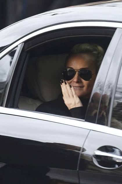 Laeticia demande la nationalit&eacute; am&eacute;ricaine