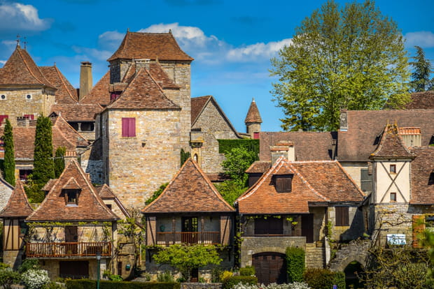 40 destinations en France où prolonger l'été : La vallée de la Dordogne