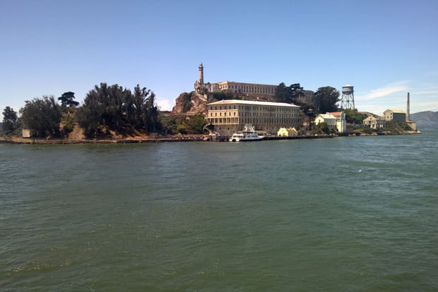 A l'ouest, la prison d'Alcatraz