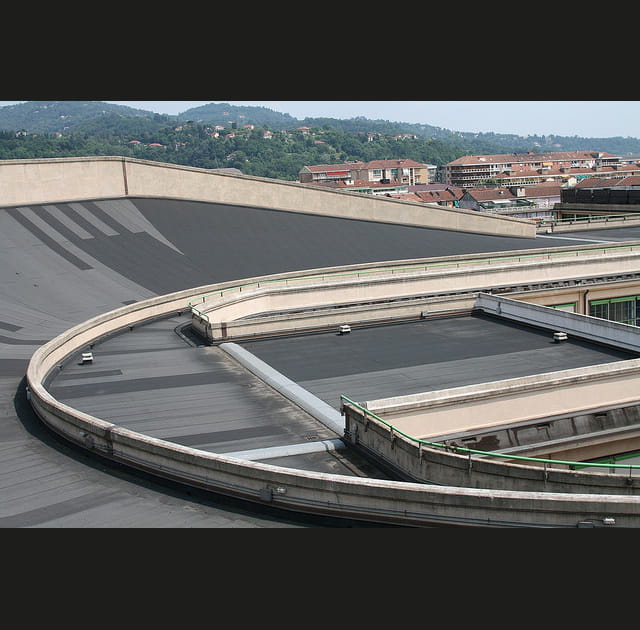 Le circuit sur le toit de l'ancienne usine Fiat &agrave; Turin