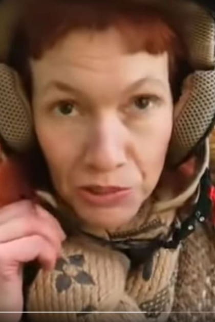 La&euml;titia Monsacr&eacute;, la journaliste r&eacute;volt&eacute;e (1/3)