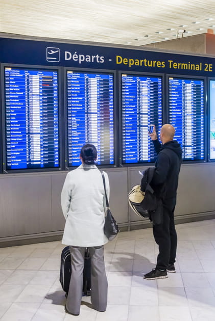 A quelle heure doit-on se pr&eacute;senter &agrave; l'a&eacute;roport avant son vol&nbsp;?