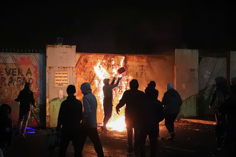 Emeutes en Irlande du Nord