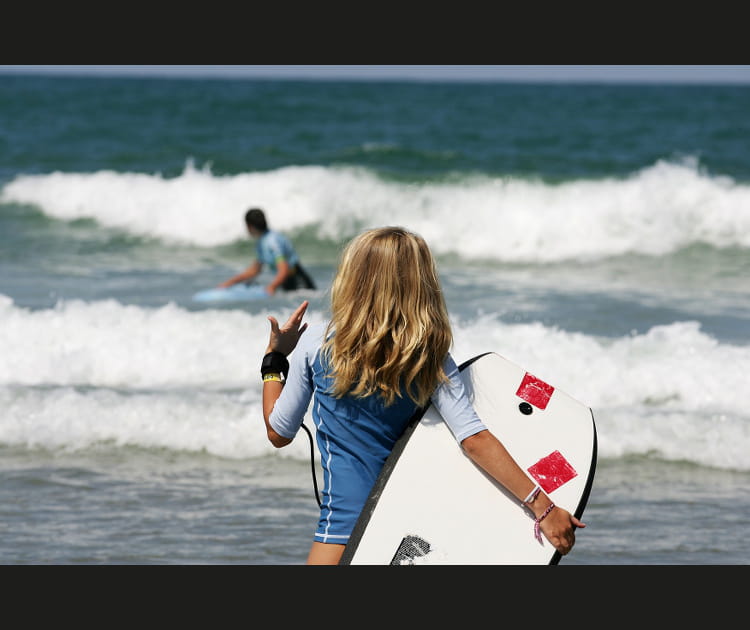 Initiation au surf sur la C&ocirc;te Basque