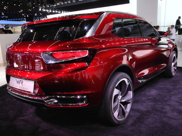 Citroën Wild Rubis Concept arrière