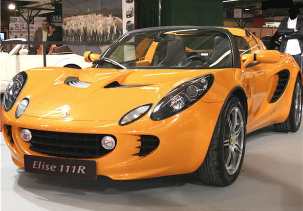 Le salon des coupés, cabriolets et 4x4