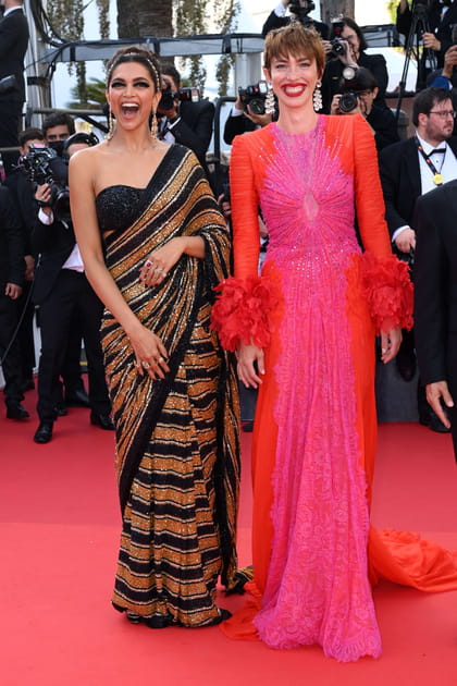 Fou rire pour Deepak Padukone et Rebecca Hall