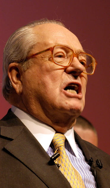Jean-Marie Le Pen &eacute;tait chanteur, y compris de vieux standards douteux