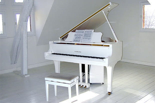 Le piano blanc