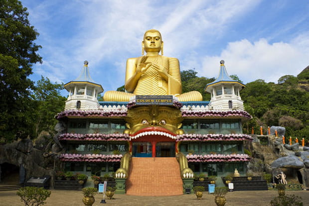 Le Bouddha du Temple d'Or au Sri Lanka