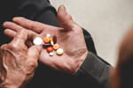 Ce médicament peut provoquer des fractures, beaucoup de seniors le prennent