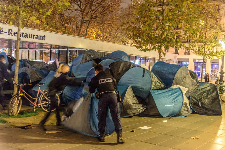 Migrants violemment d&eacute;log&eacute;s
