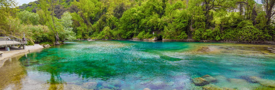 Cette piscine naturelle est un lieu de baignade cach&eacute;&nbsp;: personne ne la conna&icirc;t sauf les locaux