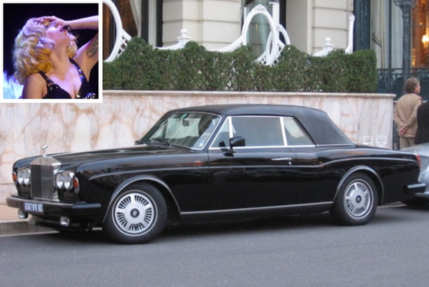 Voitures de stars: dans quoi roulent ces célébrités ?