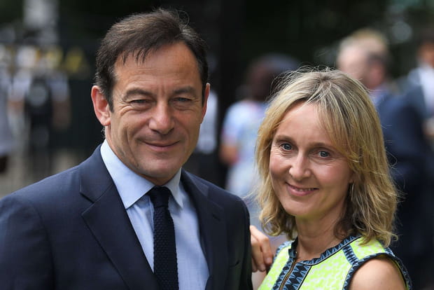 Jason Isaacs et Emma Hewitt