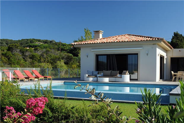 Un gîte à proximité d'Ajaccio, le long de la mer