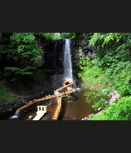 Cascade, Egliseneuve-d'Entraigues