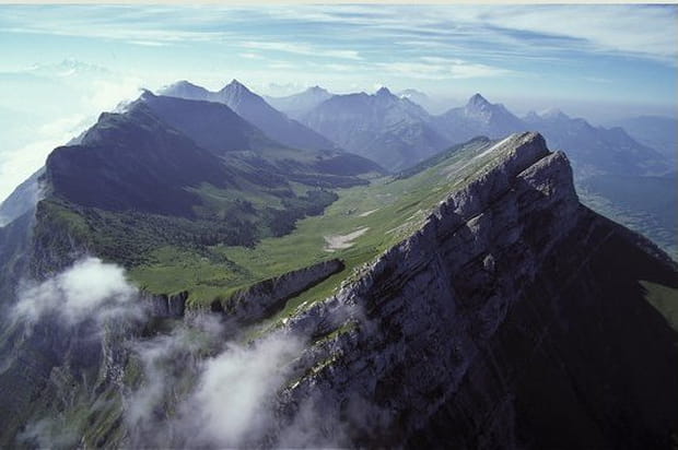 Le Massif des Bauges en été