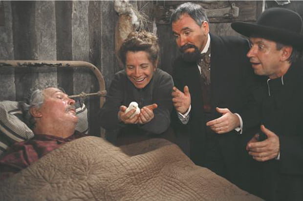 "Toine" : histoire burlesque