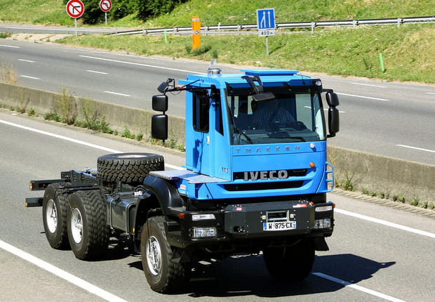 Camion Iveco Trakker