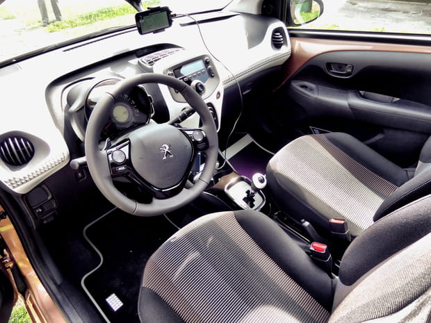 Intérieur en progression mais encore perfectible