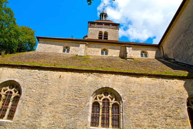 L'église Notre-Dame de l'Assomption d'Orgelet et son carrelage médiéval multicolore