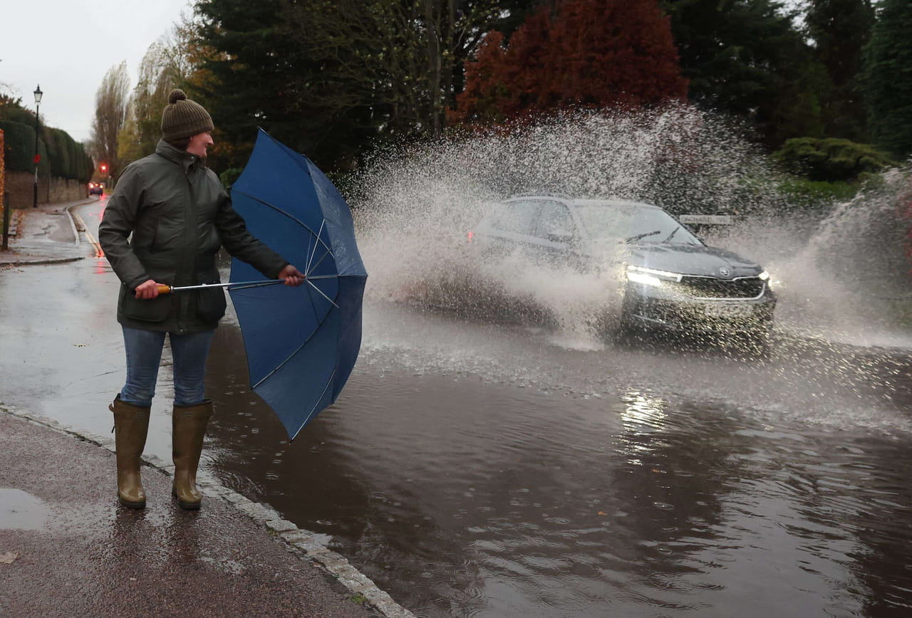 Pluie-inondation : plusieurs départements en alerte samedi, les prévisions