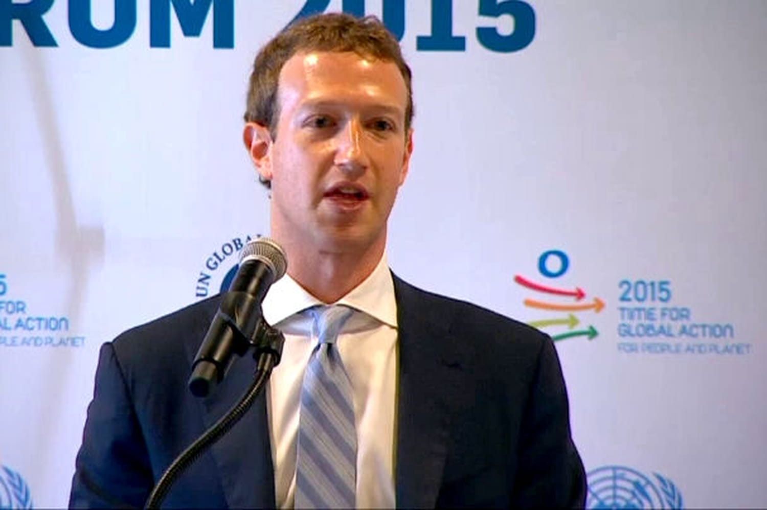 Mark Zuckerberg, Bill Gates, Bono… : ils veulent connecter le monde entier à Internet