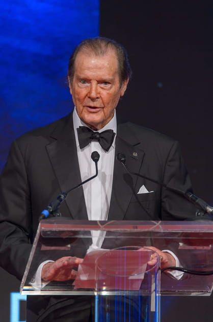 Roger Moore, exil&eacute; fiscal