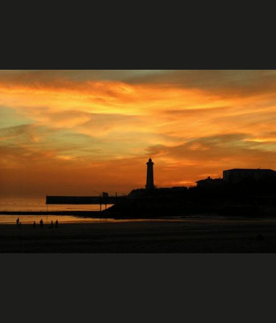 Coucher de soleil sur le phare