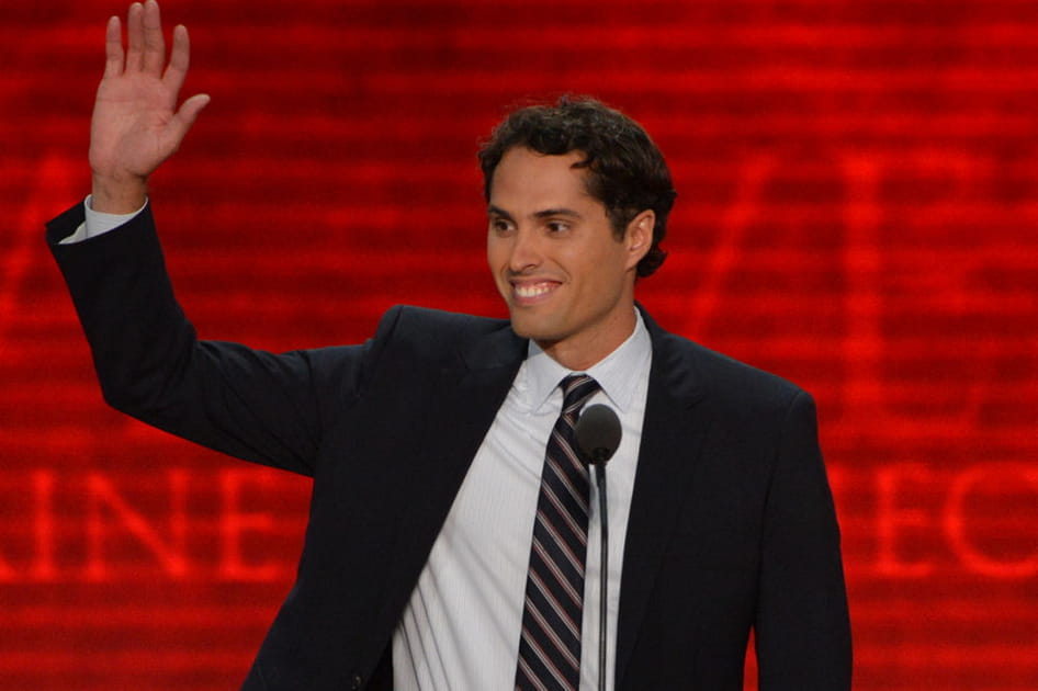 Craig Romney, dans la pub