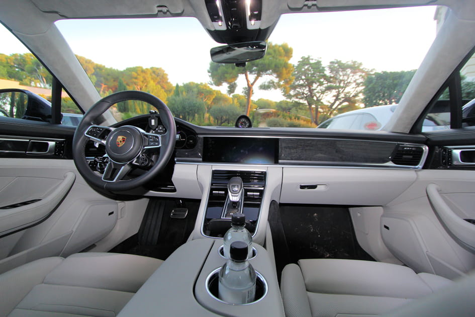 A bord de la Panamera Sport Turismo