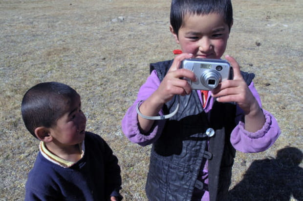 Confronter son quotidien à celui d'autres enfants