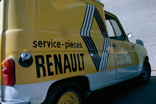 La Renault 4 Fourgonnette s'allonge