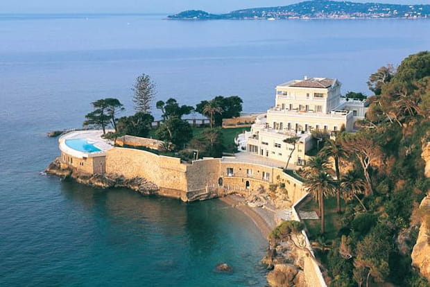 L'hôtel Cap-Estel, une plongée dans le bleu infini