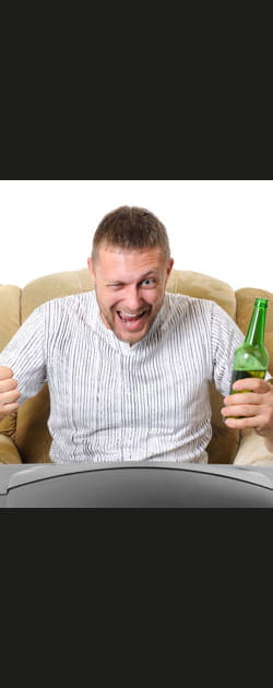 Les hommes aiment le foot et la bi&egrave;re