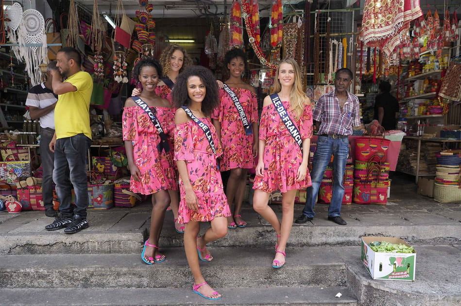 Emplettes sur le march&eacute;