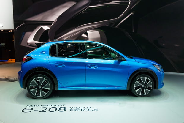 Et voici la Peugeot 208 électrique, la e-208 !