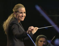 Swedish Radio Symphony Orchestra, Cathrine Winnes : G. Bacewicz, C. Schumann, F. Mendelssohn, L. Boulanger, E. Smyth, S. Lund, K. Saariaho, H. Munktell