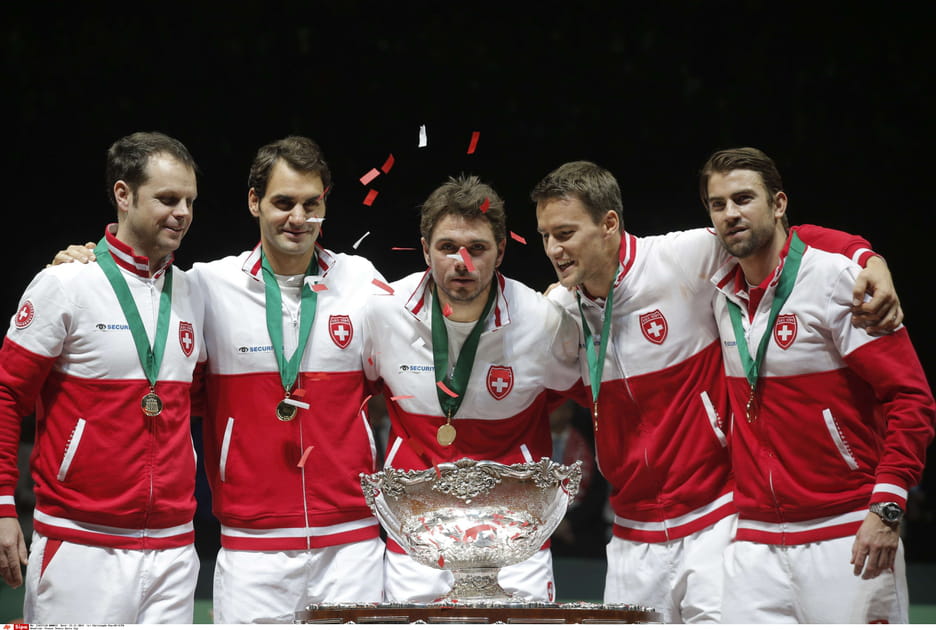 30&nbsp;photos qui montrent que Roger Federer &eacute;tait un immense champion&nbsp;: Cons&eacute;cration face aux Bleus en Coupe Davis