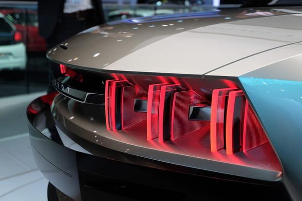 Des feux à LED à l'arrière